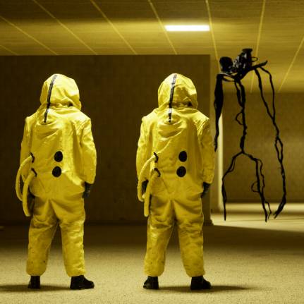 Backrooms: Escape Together